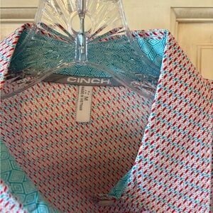 Cinch women’s Red and Teal Geometric Shirt